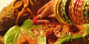 தீர்க்க சுமங்கலி வாழ்க்கை எது?